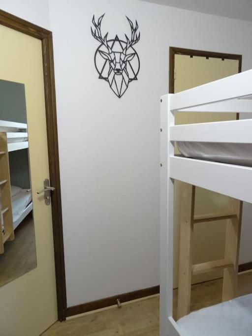 Appartement Au Coeur Du Village Avec Parking Prive Мижу Екстериор снимка